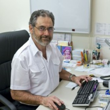 Dr Robert D'Hotman Photo
